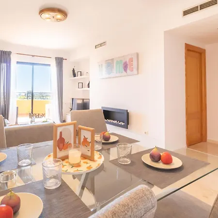 Selwo Sea Views L