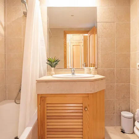 Selwo Sea Views L Apartamento *